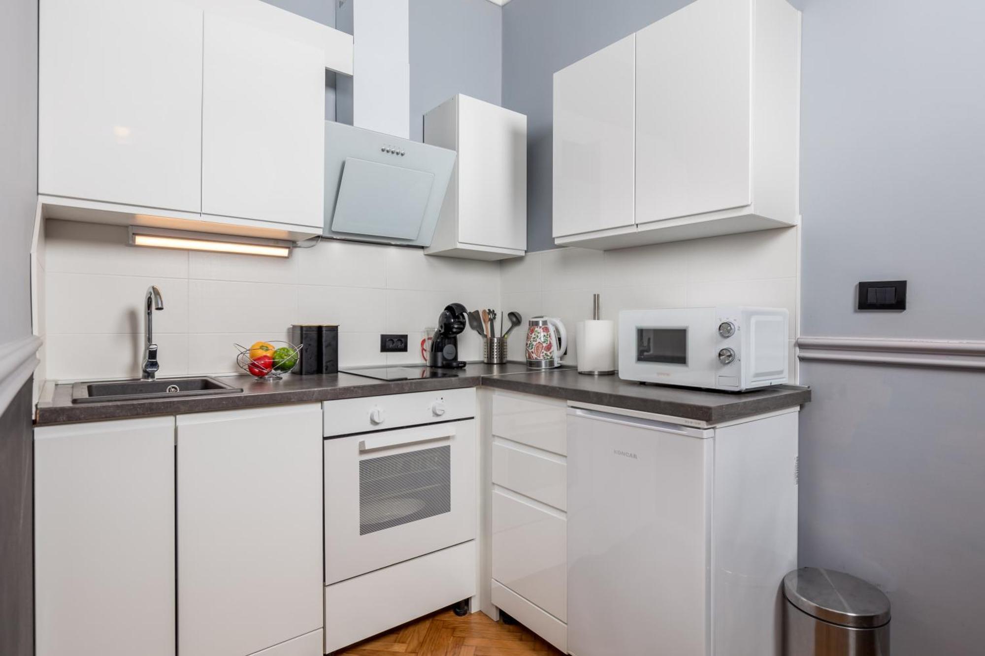 Apartment Tiziano-Belveder With Private Garage Rijeka Luaran gambar